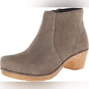 Dansko Maria Booties 40